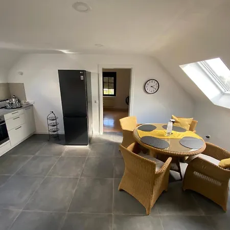 Bienenstock Apartment *