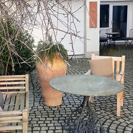 Bienenstock Apartment Venningen