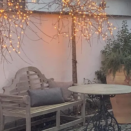 アパート Bienenstock Venningen